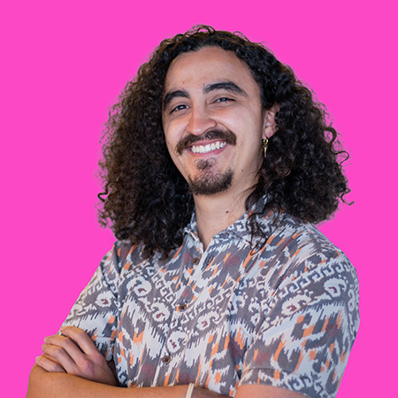Luis  Account Coordinator at Crooked Monkey